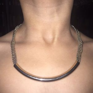 gold bar and chain necklace